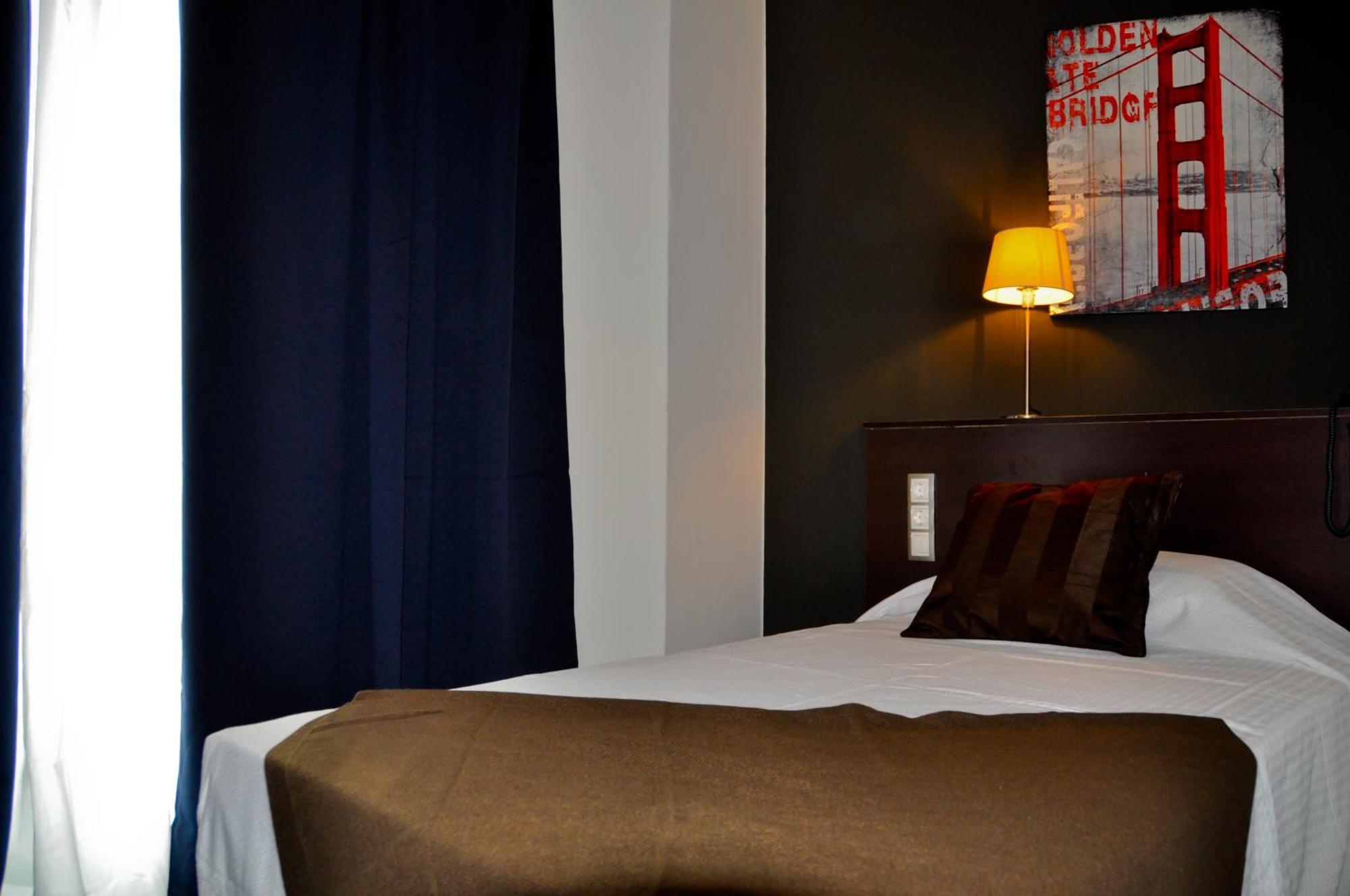 Hostal La Rotonda Ourense Exteriér fotografie