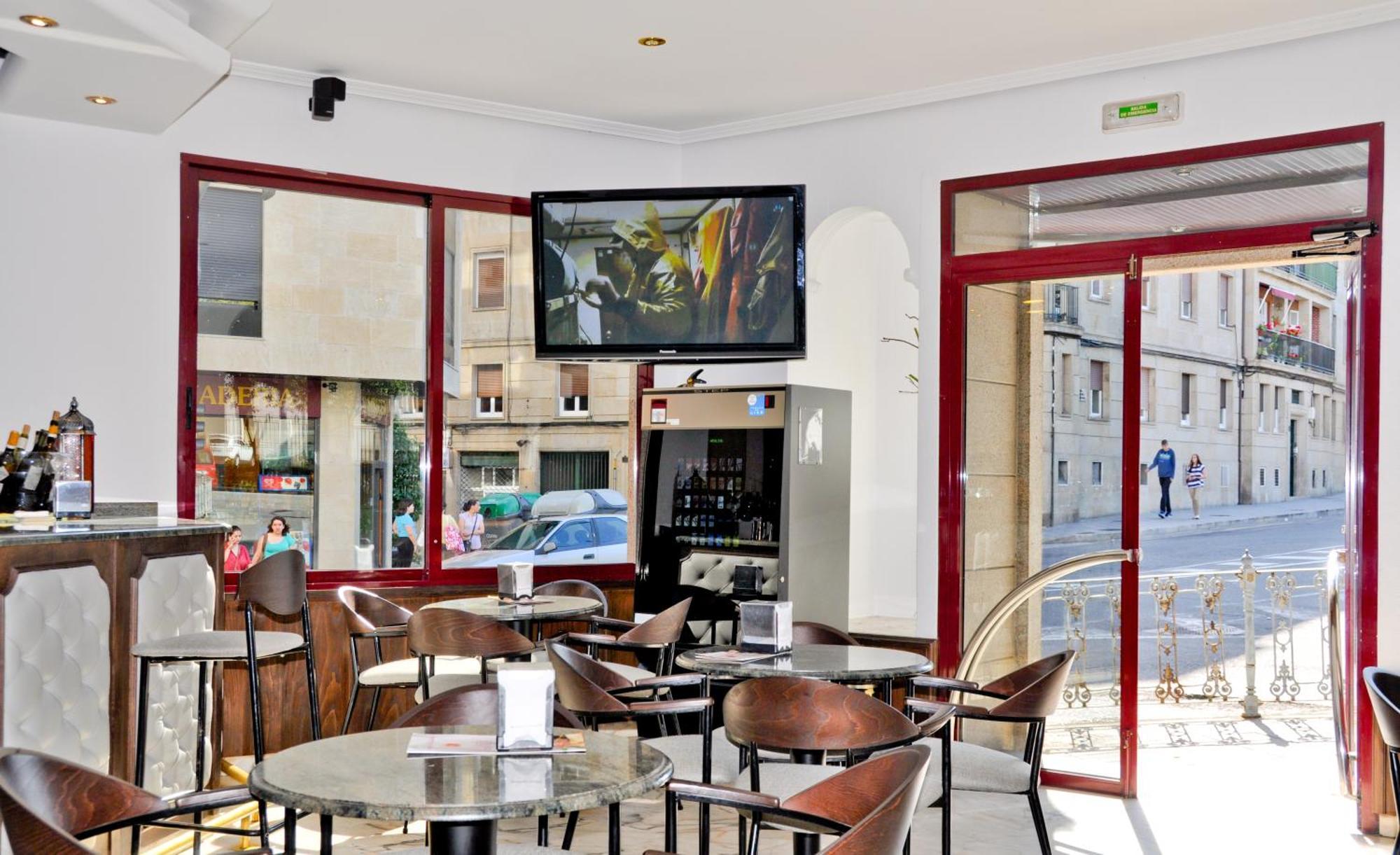 Hostal La Rotonda Ourense Exteriér fotografie